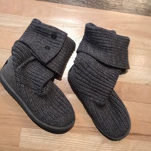 Grey, knit uggs